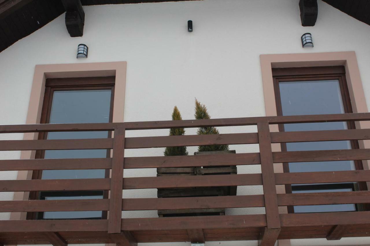 Vdovic Guest House Svecina Екстер'єр фото